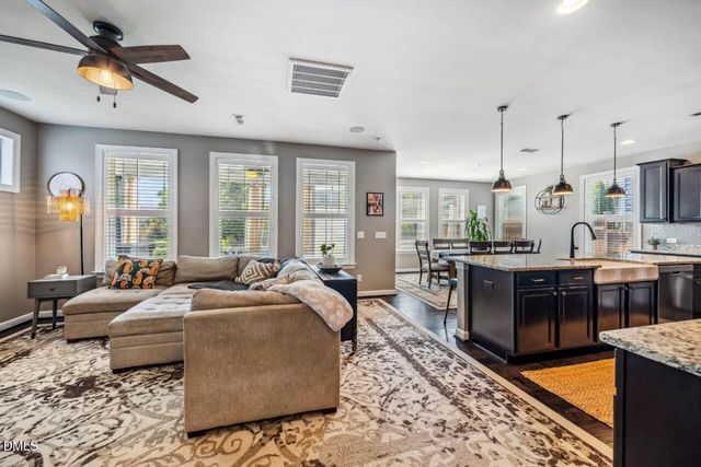 51 Cliffdale Road, Chapel Hill, NC 27516