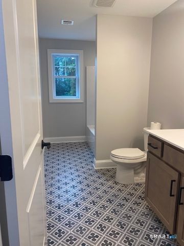 43 Bruschayt Drive, Hamden, CT 06518