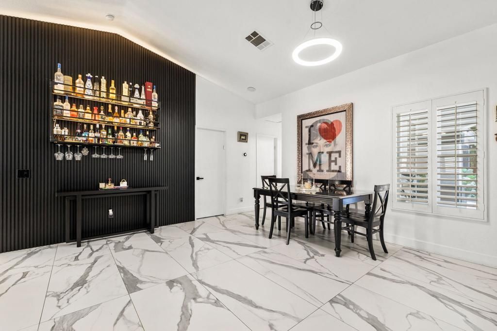 Image 13 of property listing at 37851 Hollister Drive, Palm Desert, CA 92211
