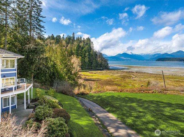 11290 Anderson Landing NW, Silverdale, WA 98383