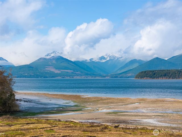 11290 Anderson Landing NW, Silverdale, WA 98383