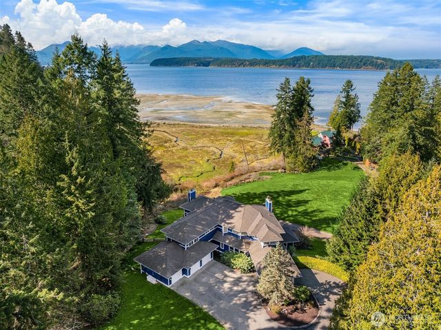 11290 Anderson Landing NW, Silverdale, WA 98383
