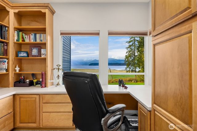 11290 Anderson Landing NW, Silverdale, WA 98383