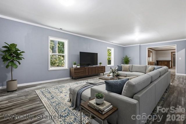 72 Summer Shade Court, Hendersonville, NC 28792