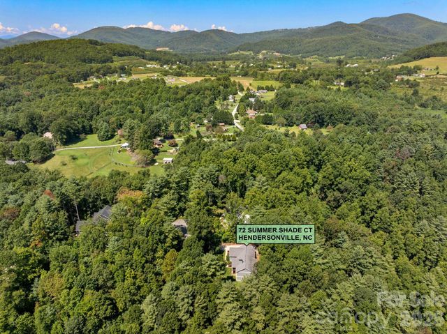 72 Summer Shade Court, Hendersonville, NC 28792