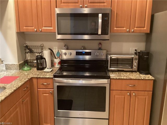 1121 Van Loon Commons CIR 304, Cape Coral, FL 33909