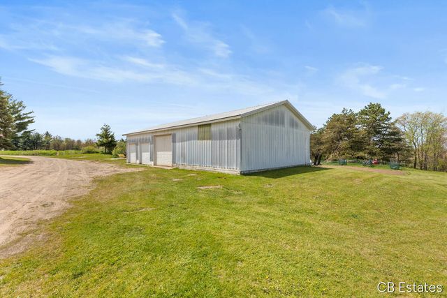 7147 6 Mile Road, Big Rapids, MI 49307