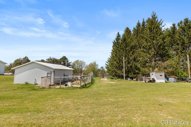 7147 6 Mile Road, Big Rapids, MI 49307