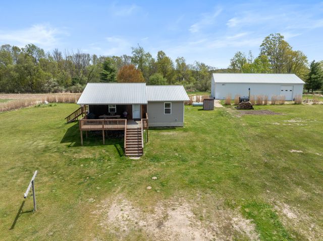 7147 6 Mile Road, Big Rapids, MI 49307