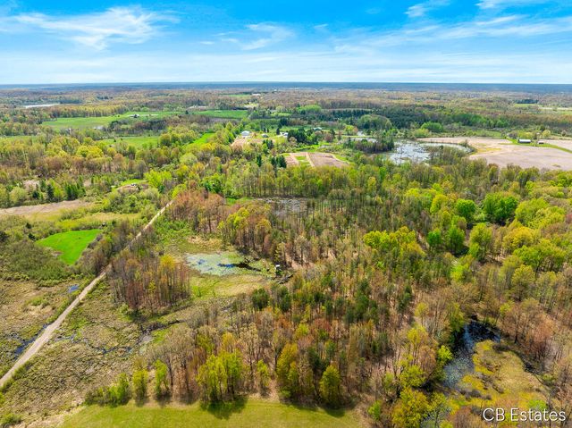 7147 6 Mile Road, Big Rapids, MI 49307