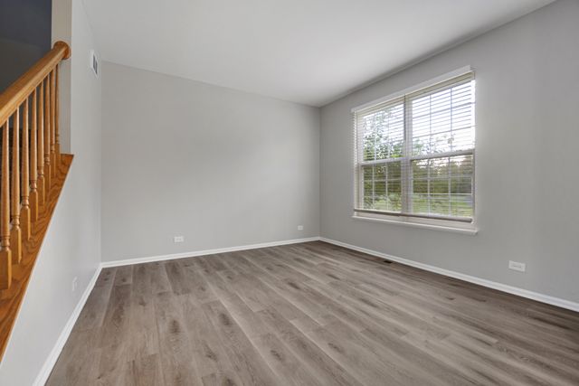 41 Brentwood Drive, Gilberts, IL 60136