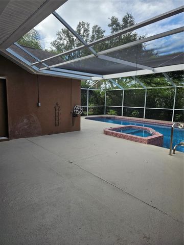 417 LAKE OF THE WOODS DRIVE, Venice, FL 34293