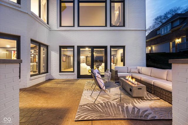 12283 Heatherstone Place, Carmel, IN 46033