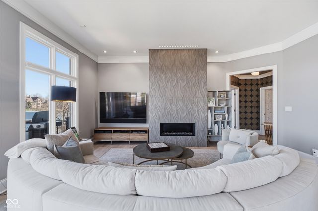 12283 Heatherstone Place, Carmel, IN 46033