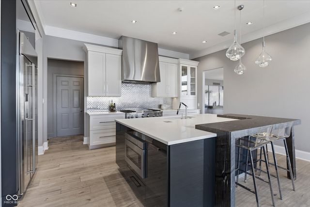 12283 Heatherstone Place, Carmel, IN 46033