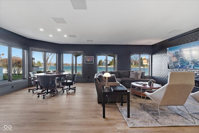 12283 Heatherstone Place, Carmel, IN 46033