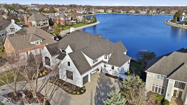 12283 Heatherstone Place, Carmel, IN 46033