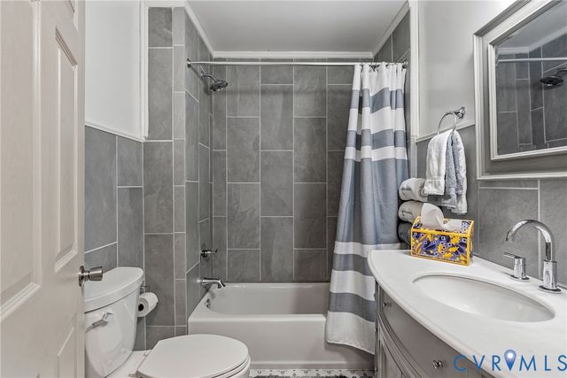8531 Adkins Rd, Charles City, VA 23030