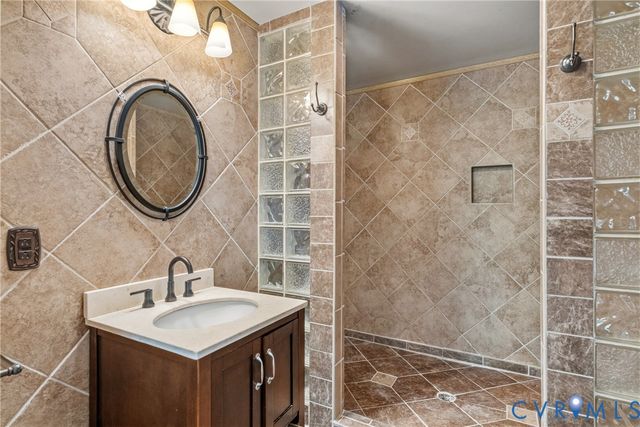 8531 Adkins Rd, Charles City, VA 23030