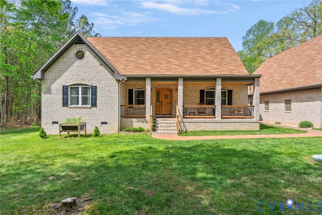 8531 Adkins Rd, Charles City, VA 23030