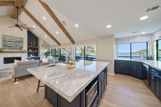 11819 Thoreau Drive, Montgomery, TX 77356