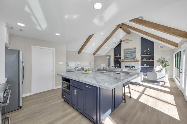 11819 Thoreau Drive, Montgomery, TX 77356