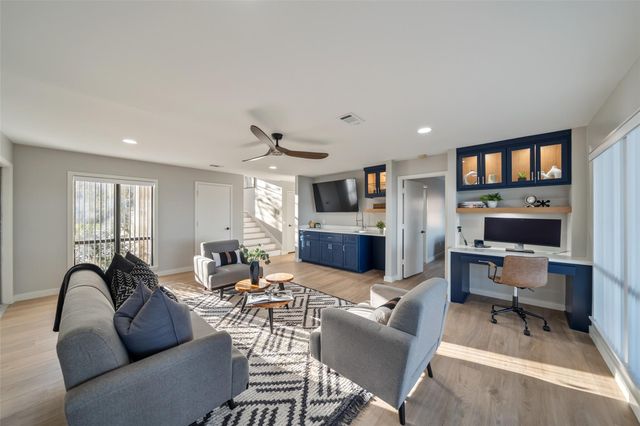 11819 Thoreau Drive, Montgomery, TX 77356