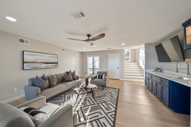 11819 Thoreau Drive, Montgomery, TX 77356