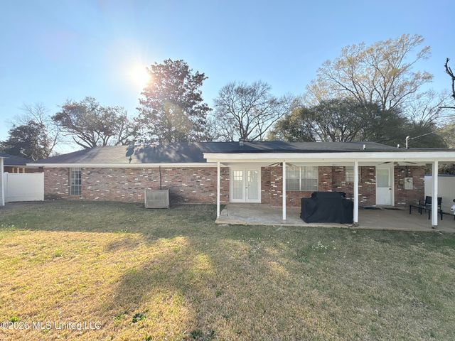 1 Pecan Way, Natchez, MS 39120