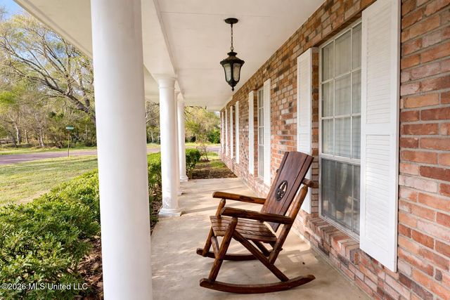 1 Pecan Way, Natchez, MS 39120