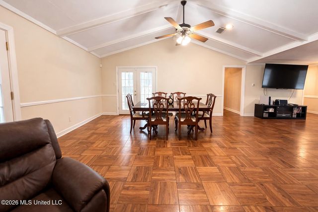 1 Pecan Way, Natchez, MS 39120