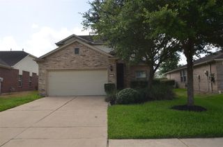 915 Butterfly Lane, Rosenberg, TX 77469