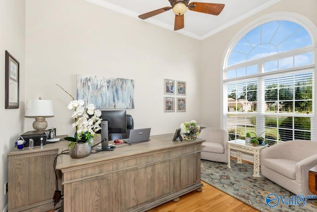 230 Bishop Farm Way NW, Huntsville, AL 35806