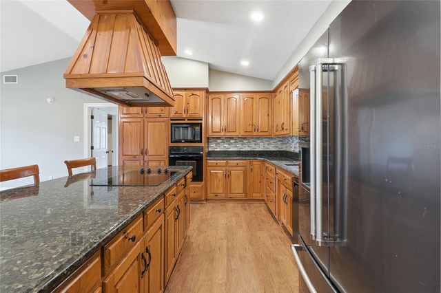 2331 D R BRYANT ROAD, Lakeland, FL 33810