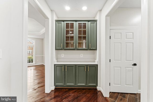 9215 SHAFERS MILL DR, Frederick, MD 21704