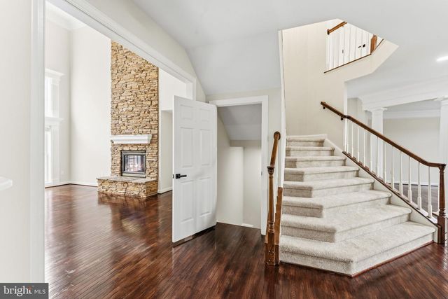 9215 SHAFERS MILL DR, Frederick, MD 21704