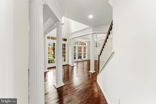 9215 SHAFERS MILL DR, Frederick, MD 21704