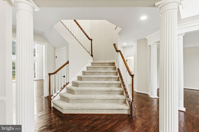 9215 SHAFERS MILL DR, Frederick, MD 21704