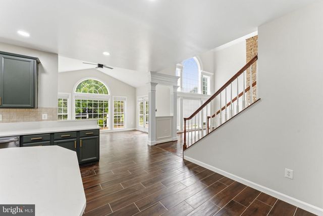 9215 SHAFERS MILL DR, Frederick, MD 21704