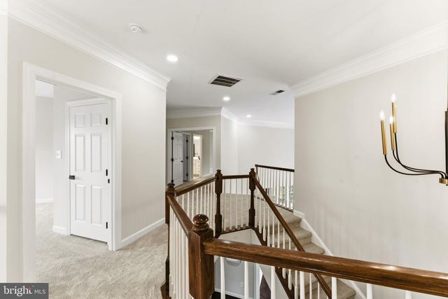 9215 SHAFERS MILL DR, Frederick, MD 21704