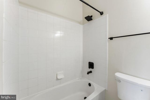 9215 SHAFERS MILL DR, Frederick, MD 21704