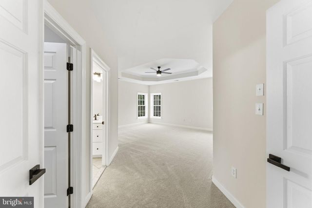 9215 SHAFERS MILL DR, Frederick, MD 21704