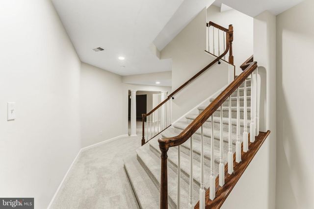 9215 SHAFERS MILL DR, Frederick, MD 21704