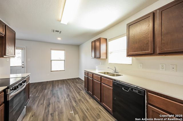 8818 Scarlett Place, San Antonio, TX 78221
