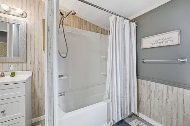 194 Burgess Road, Ellijay, GA 30540