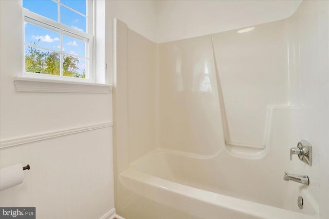 1190 CHERIMOYA ST, York, PA 17404