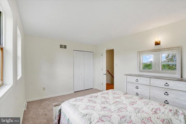1190 CHERIMOYA ST, York, PA 17404