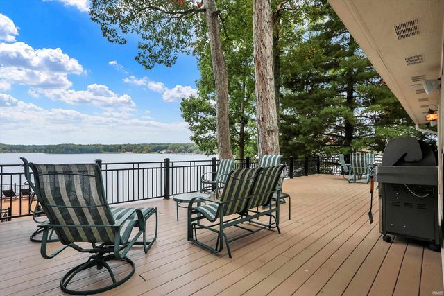 9408 N Derrett Road, Unionville, IN 47468