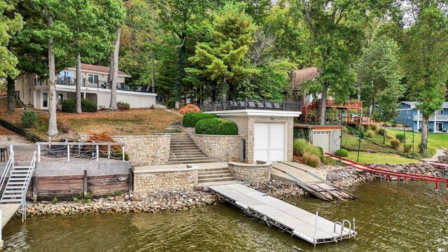9408 N Derrett Road, Unionville, IN 47468