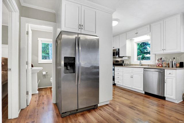 9408 N Derrett Road, Unionville, IN 47468